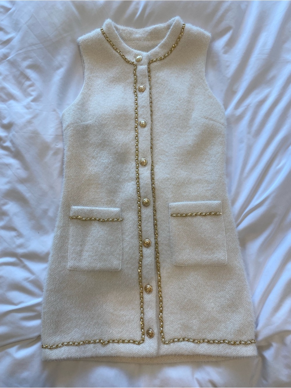 BRAND NEW Sleeveless Cream Shift Dress with Gold Chain Detail